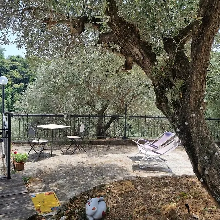 Da Bijoux Гостевой дом Аркола