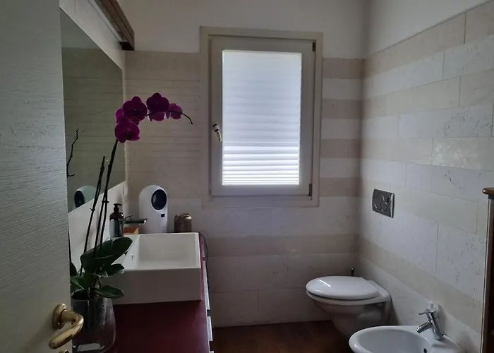 Da Bijoux بيت ضيافة 3*